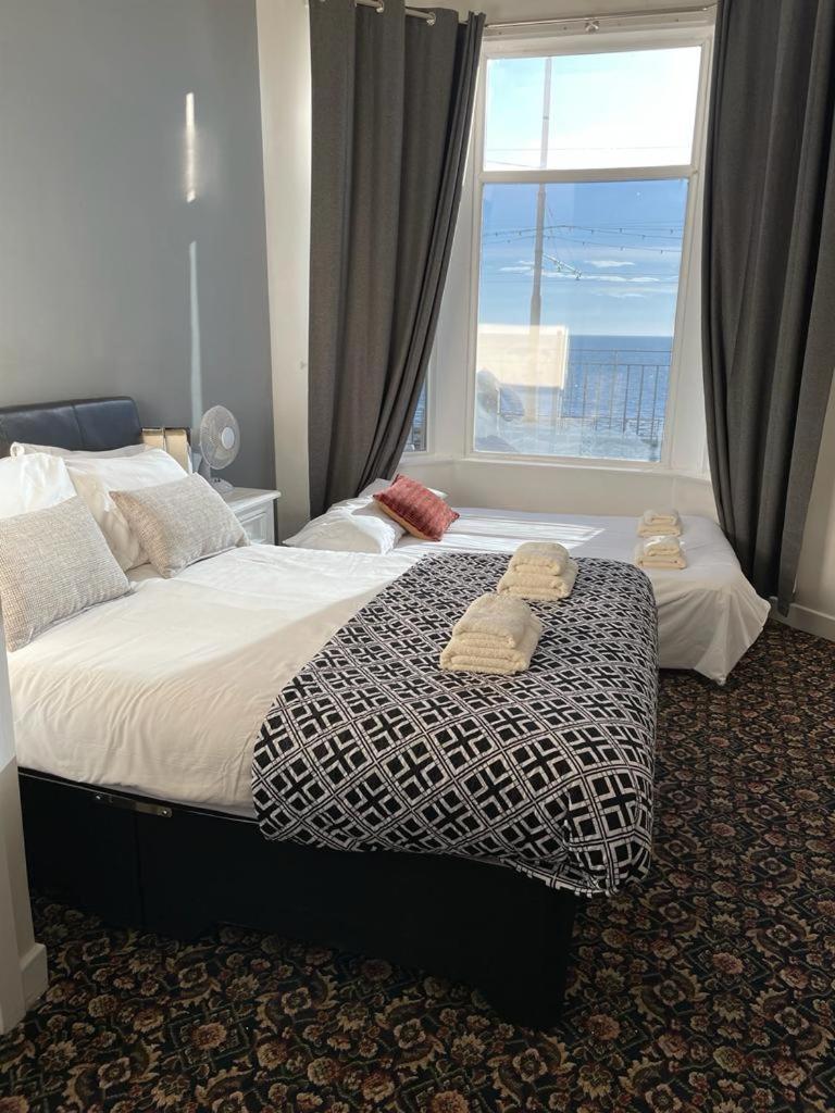 North Ocean Hotel Blackpool Bagian luar foto