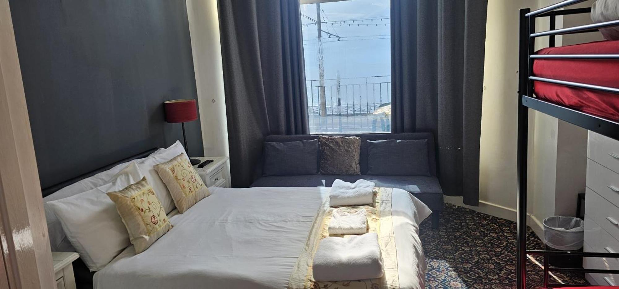 North Ocean Hotel Blackpool Bagian luar foto