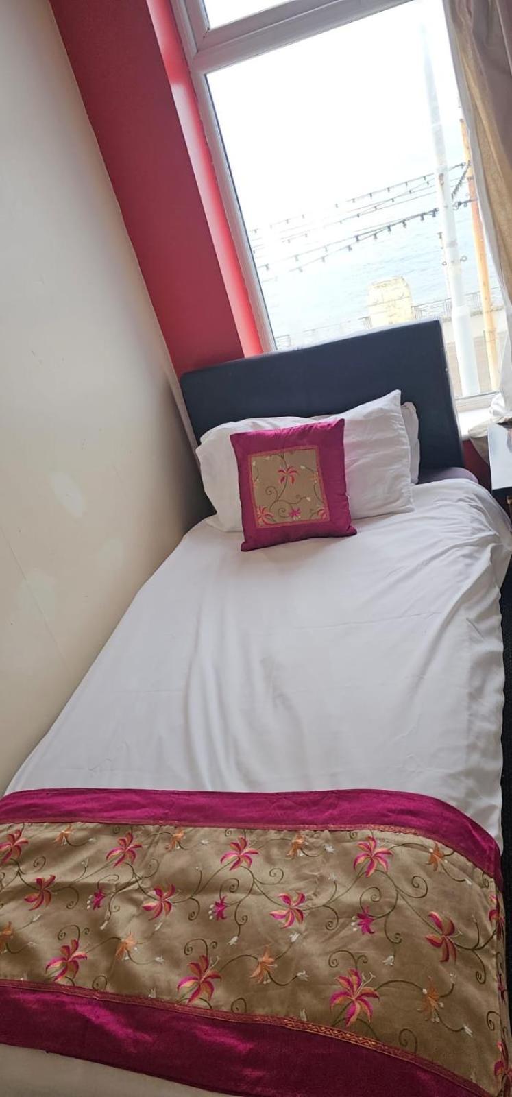 North Ocean Hotel Blackpool Bagian luar foto